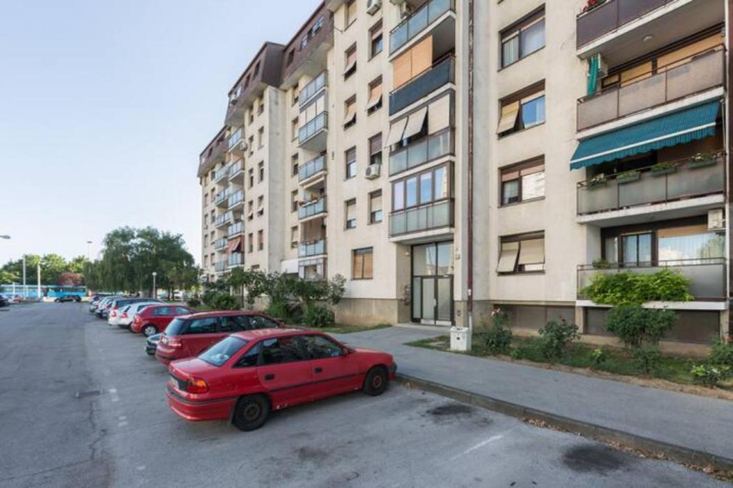 New Studio Apartment Sun With Free Parking Zagabria Esterno foto