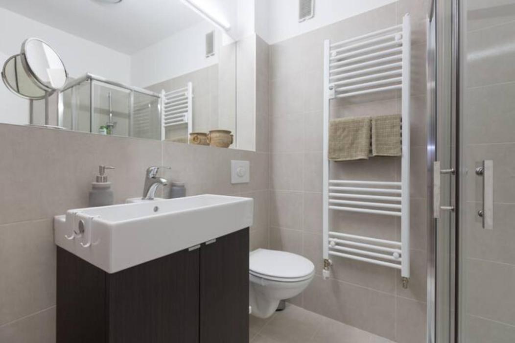 New Studio Apartment Sun With Free Parking Zagabria Esterno foto
